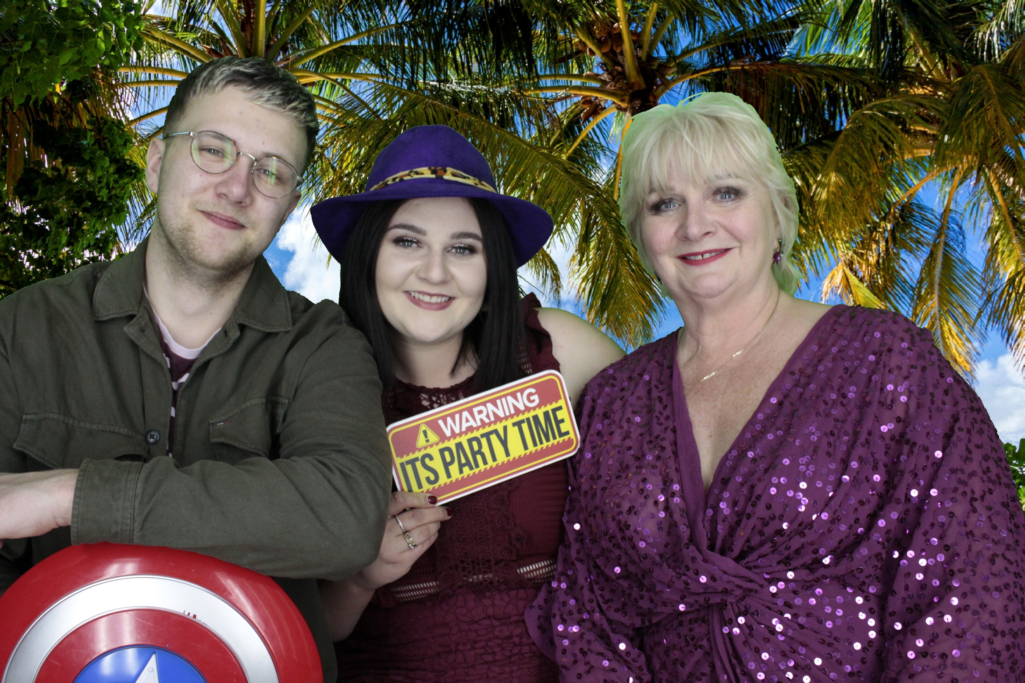 Steve's 65th & Susan 60th Birthday | View more photos from the event at gallery.myphotoboothexperience.co.uk/u/MyPhotoBoothExperienceLtd/Steves-65th-Susan-60th-Birthday